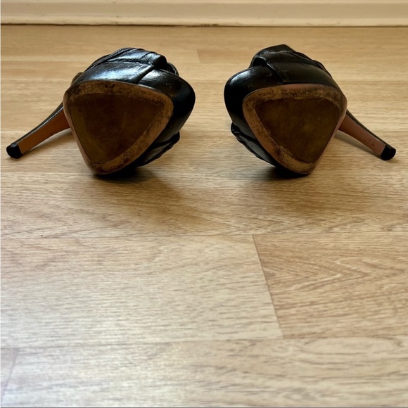 Prada ankle wrap heels - Picture 9 of 11